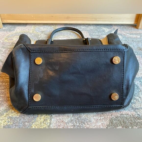 Michael Kors Leather  Purse - Picture 15 of 16